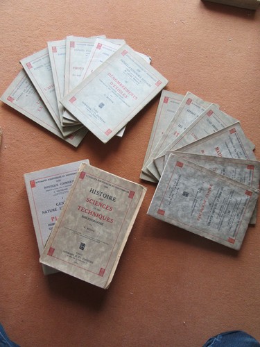 Lot livres astronomie - livres,