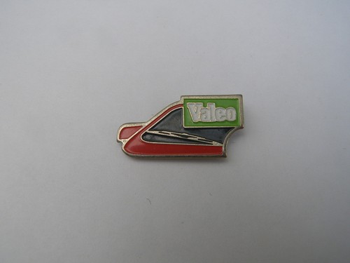 Pins automobile piece - pins, detaché