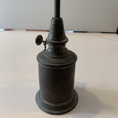 Vieille lampe pigeon - vieille,