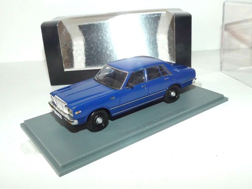 Datsun 200 laurel c230 bleu - datsun,