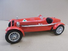 BURAGO  ALFA ROMEO 2300 MONZA  1934 - 1/18 ème