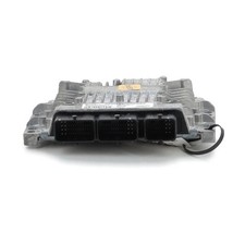 Calculateur moteur - Ford MONDEO SW III PH.1 - 7G9112A650VF - Z1-1605V