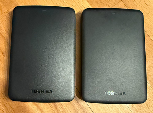 Toshiba canvio basics - toshiba, to