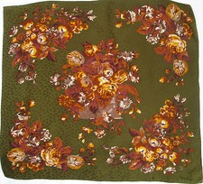 Foulard Pierre Cardin en soie  vintage scarf