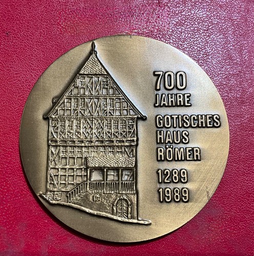 Médaille 700 ans de - -,