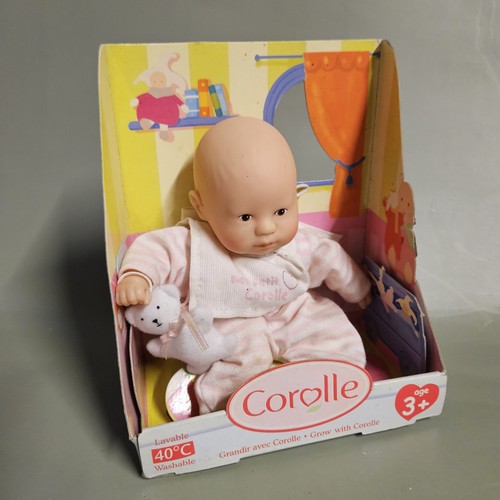 Petite poupée corolle mon - petite,