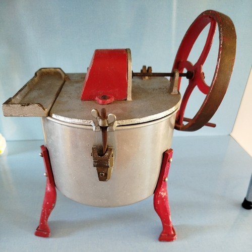 Machine laver ancienne a - a,
