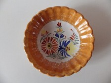 très ancienne  jatte  en Faïence de QUIMPER Henriot quimper