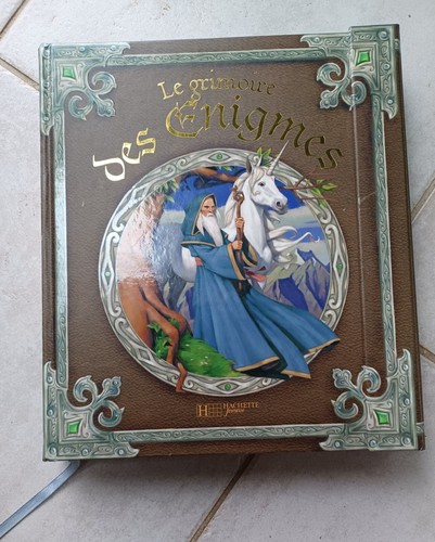 Livre grimoire des - "le,