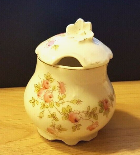 Ancien moutardier - , en