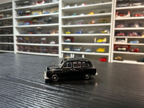 Austin fx4 london taxi 43 - austin,