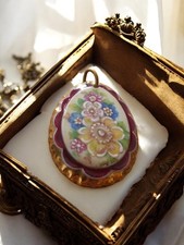  Pendentif en céramique