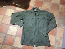 Veste militaire a identifier