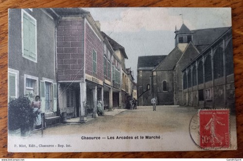 Chaource les arcades - chaource,