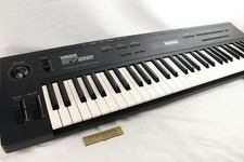 Clavier synthétiseur YAMAHA