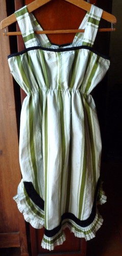 Robe bretelles ancienne - à,