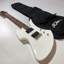 BC RICH Mockingbird White