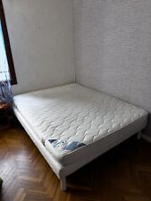 Sommier à lattes de lit et matelas et LED Gris foncé 160x200 cm