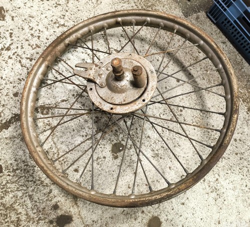 Roue arriere moto - arriere,