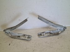 Charnière capot moteur pour