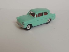 vrai DINKY Toys 155 - FORD