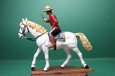 Starlux Police Montée