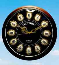 Horloge murale en bois fait