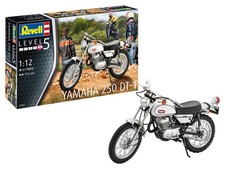 REVELL, Moto  YAMAHA 250 DT 1