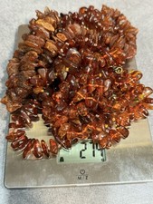 Lot 5 colliers vintage ambre