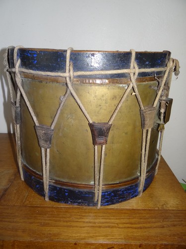 Beau tambour ancien - tambour, avec