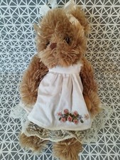 Peluche doudou ours beige robe blanche fleur  Louise Mansen 26 cm