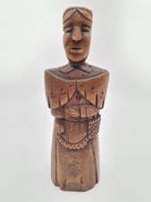 Ancienne statuette , sculpture