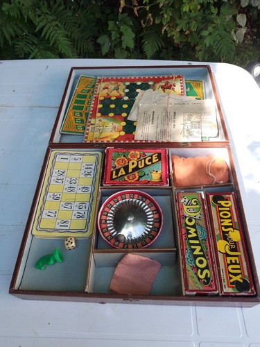 Ancienne malette jeux avec - jeux,