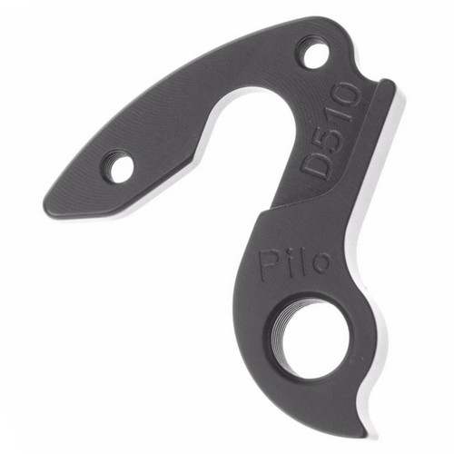 Rear derailleur hanger for