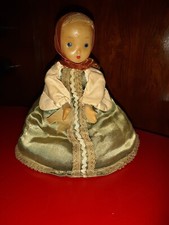 Ancienne Poupée Russe Cache