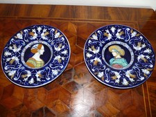 Lot de 2 assiettes murales