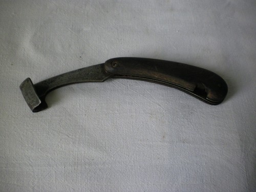 Outil ancien pour - le, bois