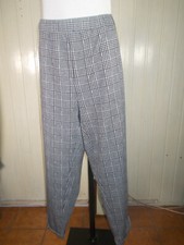 Pantalon souple ecossais gris