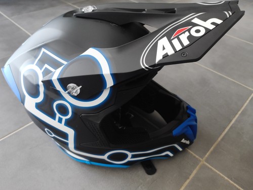 Casque airoh twist néon - casque,
