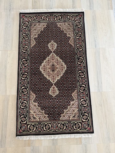 Tapis vintage laine noué - en,
