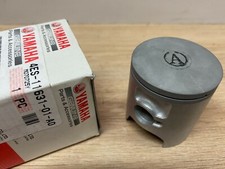 PISTON NEUF ORIGINE YAMAHA