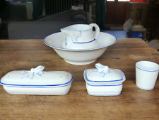 ancien service de toilette