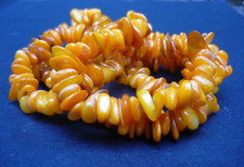 Collier de perles en coquillage grande longueur (80cm)