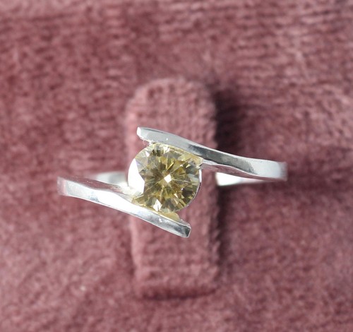 Bague solitaire diamant - bague,