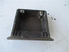 CENDRIER Toyota Hilux -/88 4X2