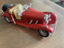 Mercedes-Benz 500 K Roadster (1936) - Bburago -1/20 - Rouge Occasion