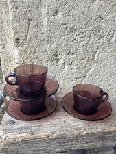 3 tasses à café et sous