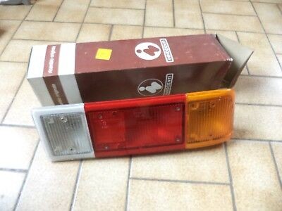 R251 feu ard - feu,