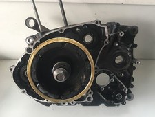 UN CARTER MOTEUR GAUCHE VILBREQUIN ROTOR SUZUKI 600 DR 600DR 1987 SN41A N401