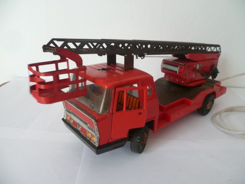 Camion bernard pompiers avec - camion,